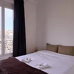 Bright 1Br Parisian Retreat Italy Square | By Airnest